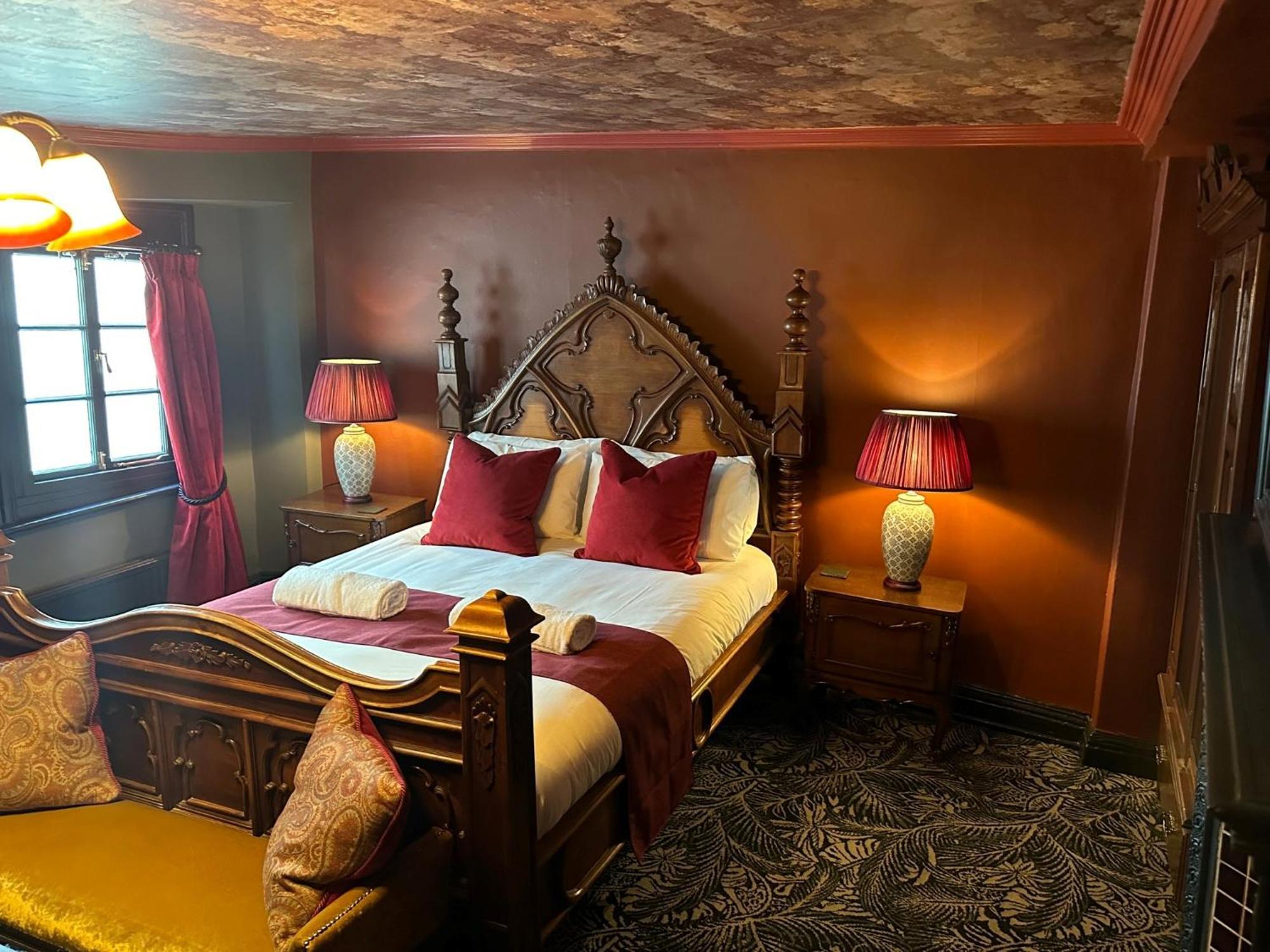 Golden Fleece Hotel York