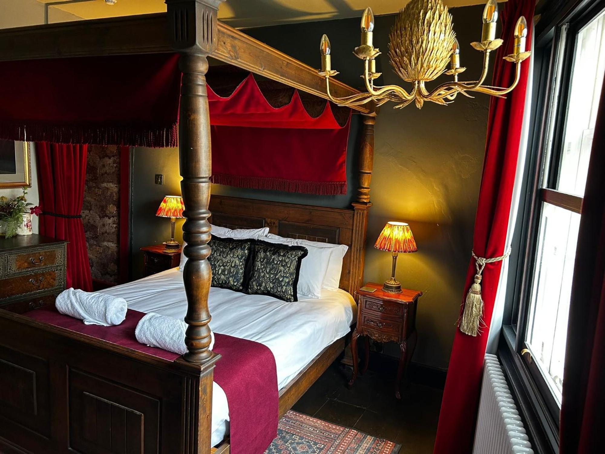 Golden Fleece 3* York